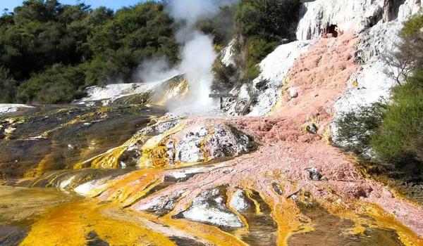 Orakei Korako