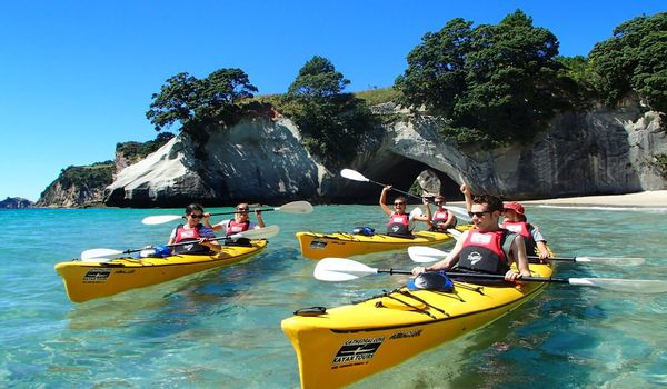 Kayaking in Hahei